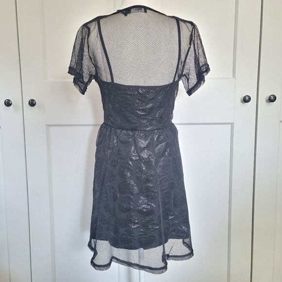 Iron fist skull mesh dress in small - Picture 7 of 8